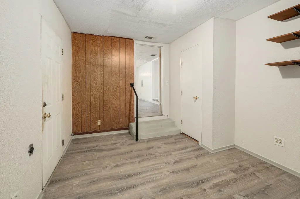 4701 Leslie Avenue Austin TX 78721