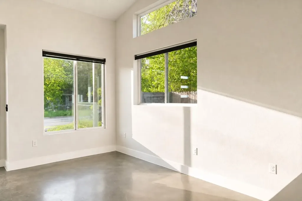 1123 Omega Avenue Austin TX 78721
