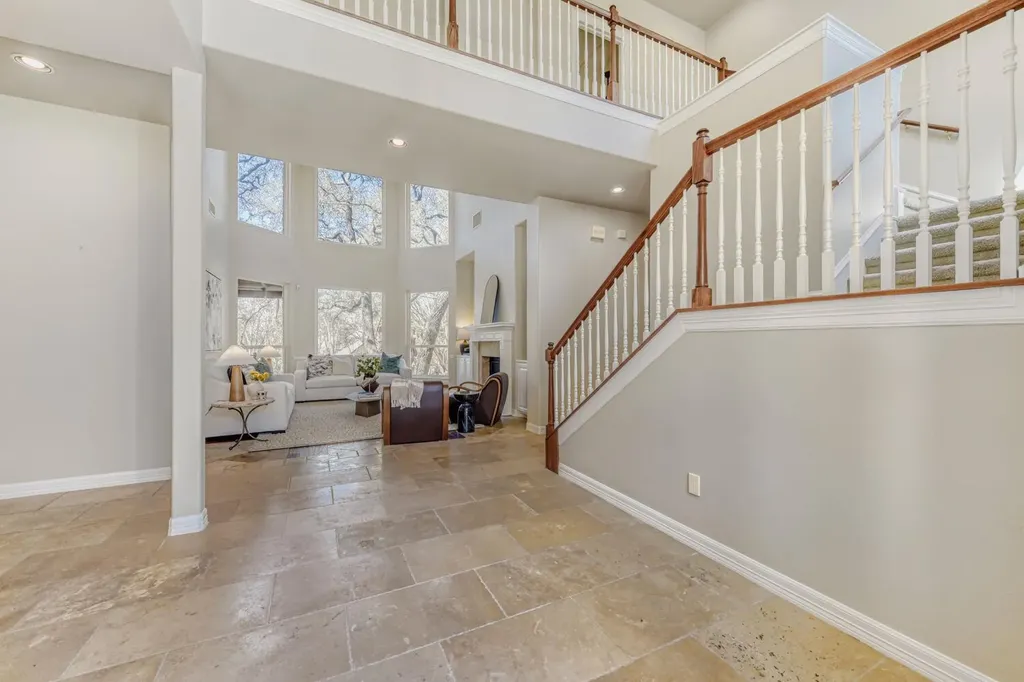 3704 Kenora Court Austin TX 78738