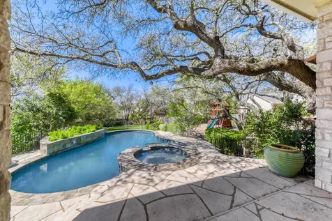 3704 Kenora Court Austin TX 78738