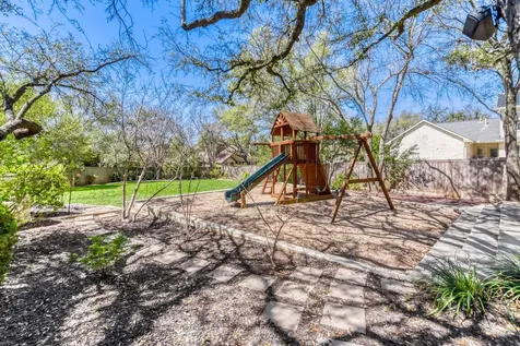 3704 Kenora Court Austin TX 78738