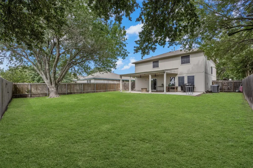 951 Brandi Circle Kyle TX 78640