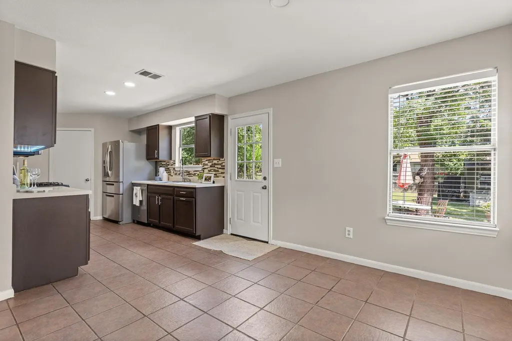 604 Post Oak Circle Cedar Park TX 78613