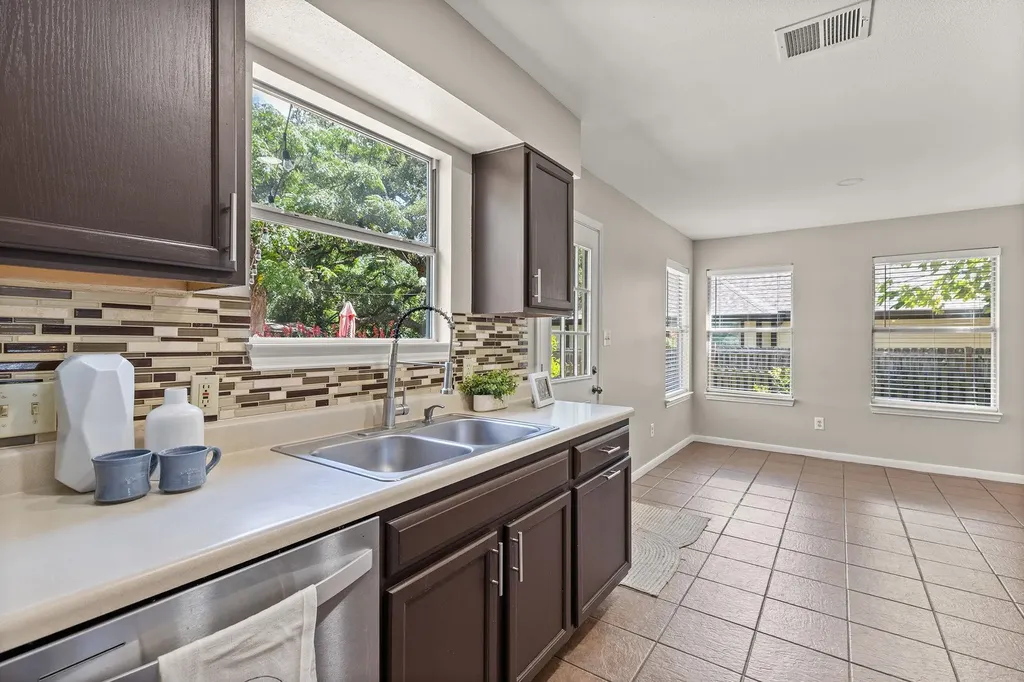 604 Post Oak Circle Cedar Park TX 78613