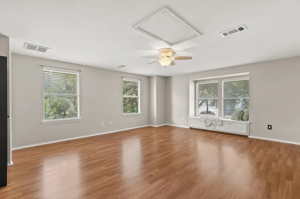 604 Post Oak Circle Cedar Park TX 78613