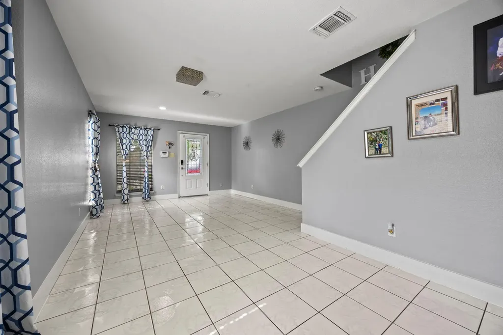 908 Tayside Drive Pflugerville TX 78660