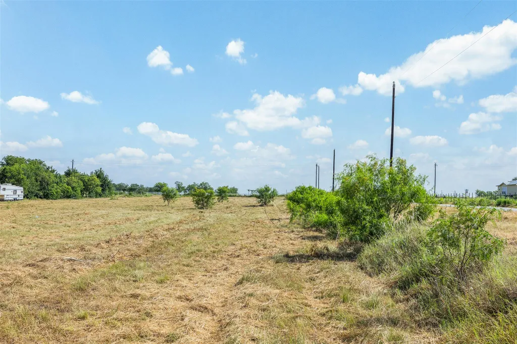 6399 Taylorsville Road Dale TX 78616