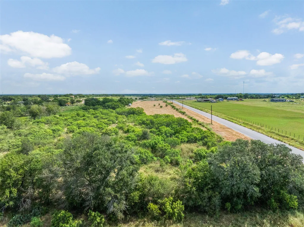6399 Taylorsville Road Dale TX 78616