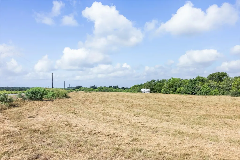 6399 Taylorsville Road Dale TX 78616