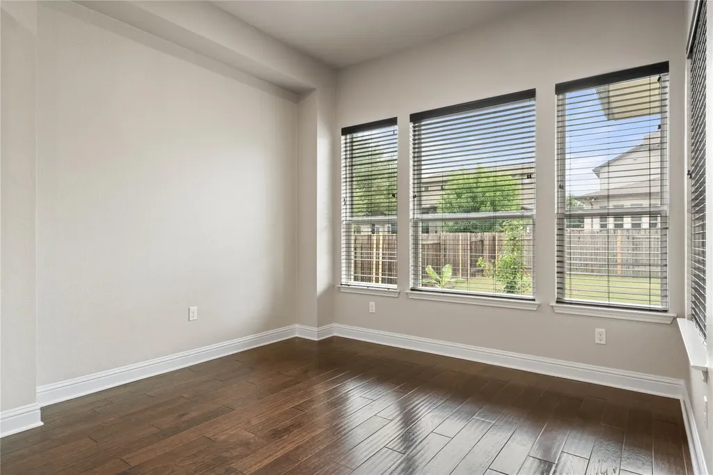 5009 Mandevilla Drive Austin TX 78739