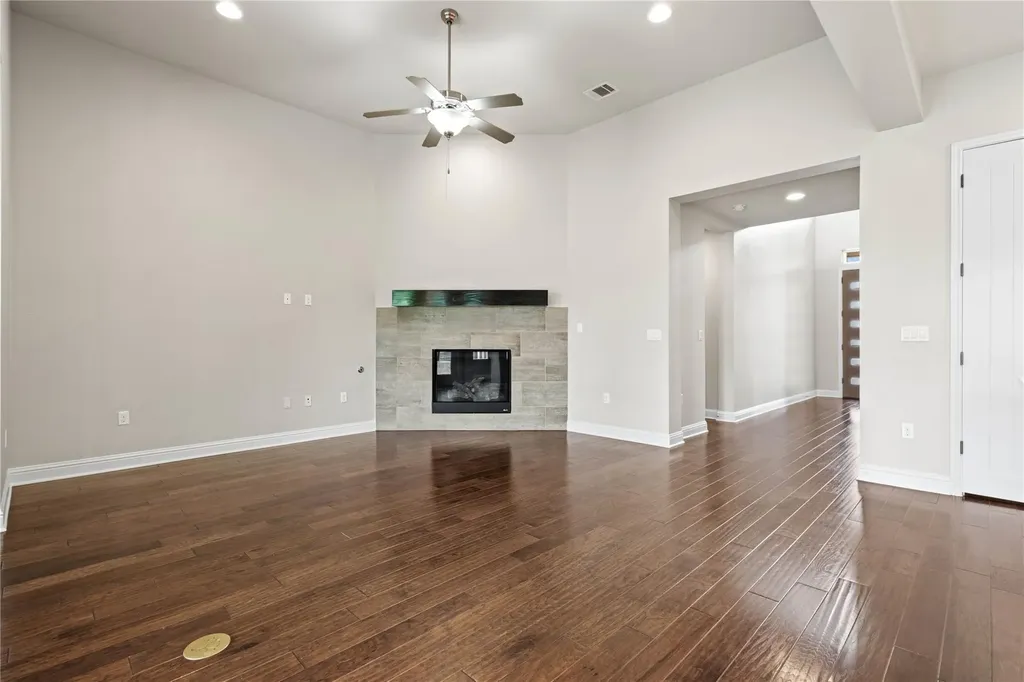5009 Mandevilla Drive Austin TX 78739
