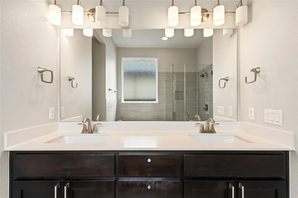 5009 Mandevilla Drive Austin TX 78739