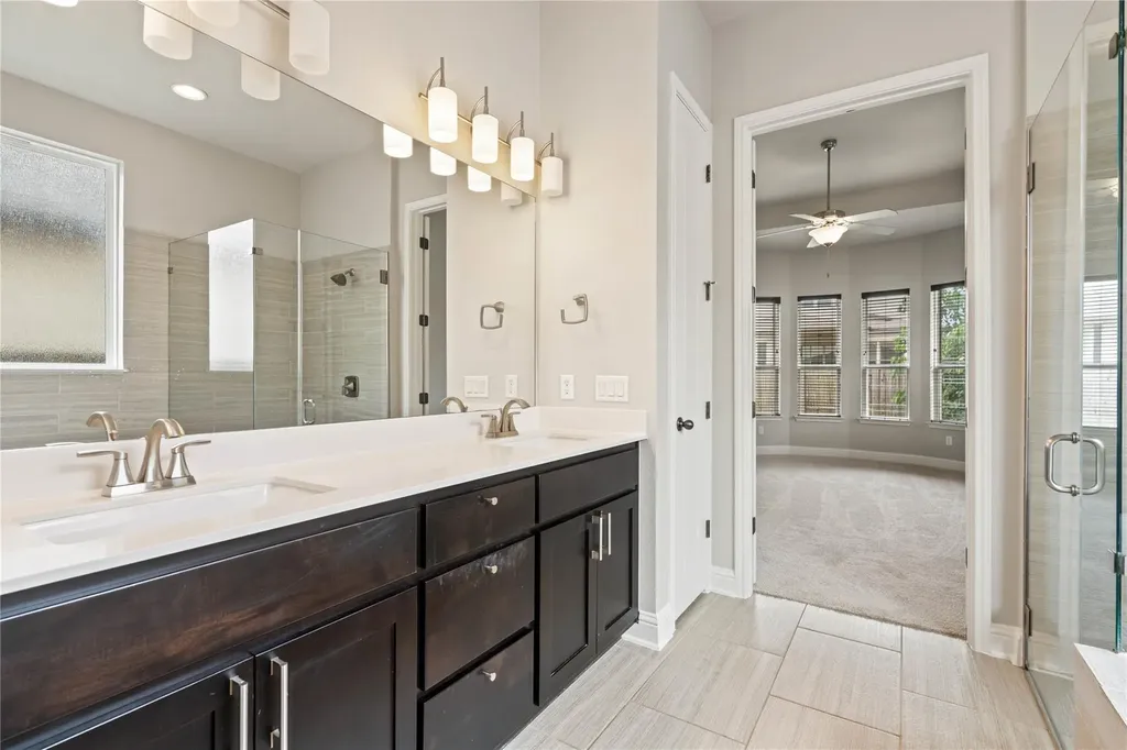 5009 Mandevilla Drive Austin TX 78739