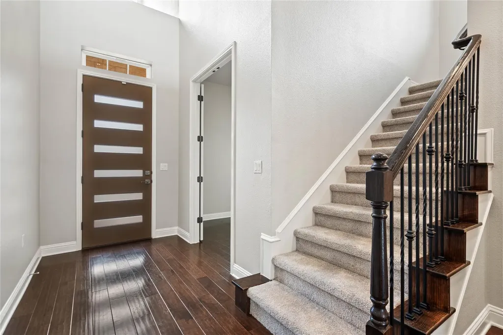 5009 Mandevilla Drive Austin TX 78739
