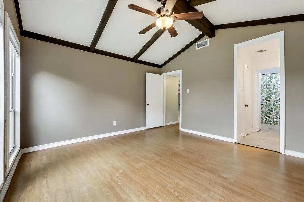 5405 Country Club Drive Lago Vista TX 78645