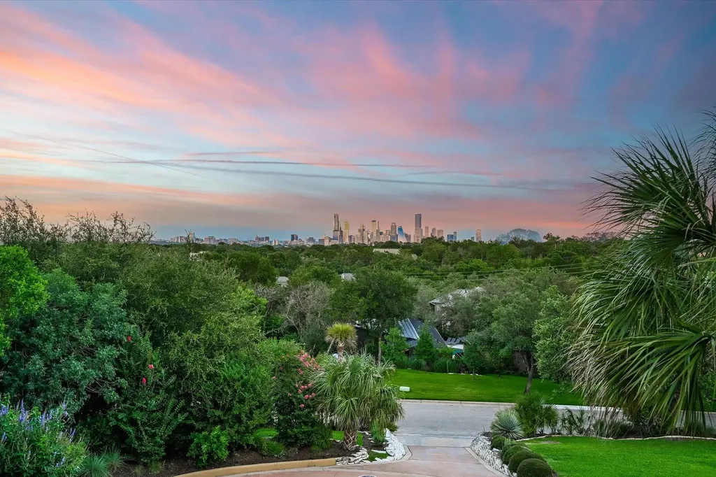 206 Las Lomas Drive West Lake Hills TX 78746