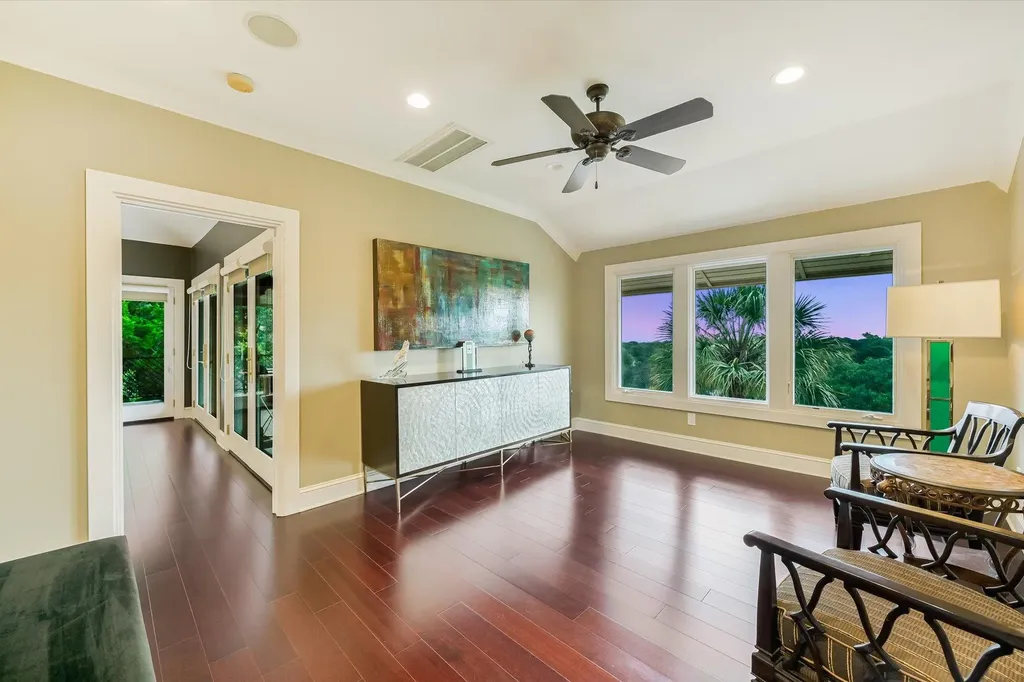 206 Las Lomas Drive West Lake Hills TX 78746