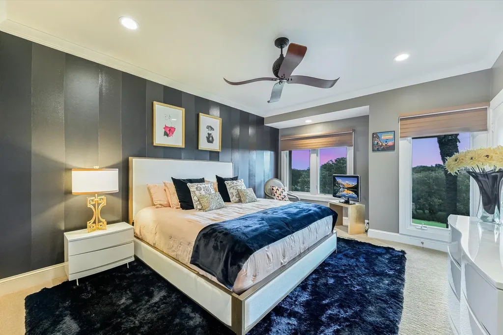 206 Las Lomas Drive West Lake Hills TX 78746