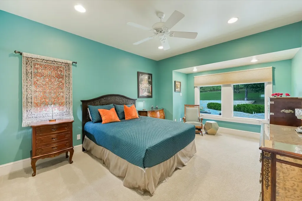 206 Las Lomas Drive West Lake Hills TX 78746