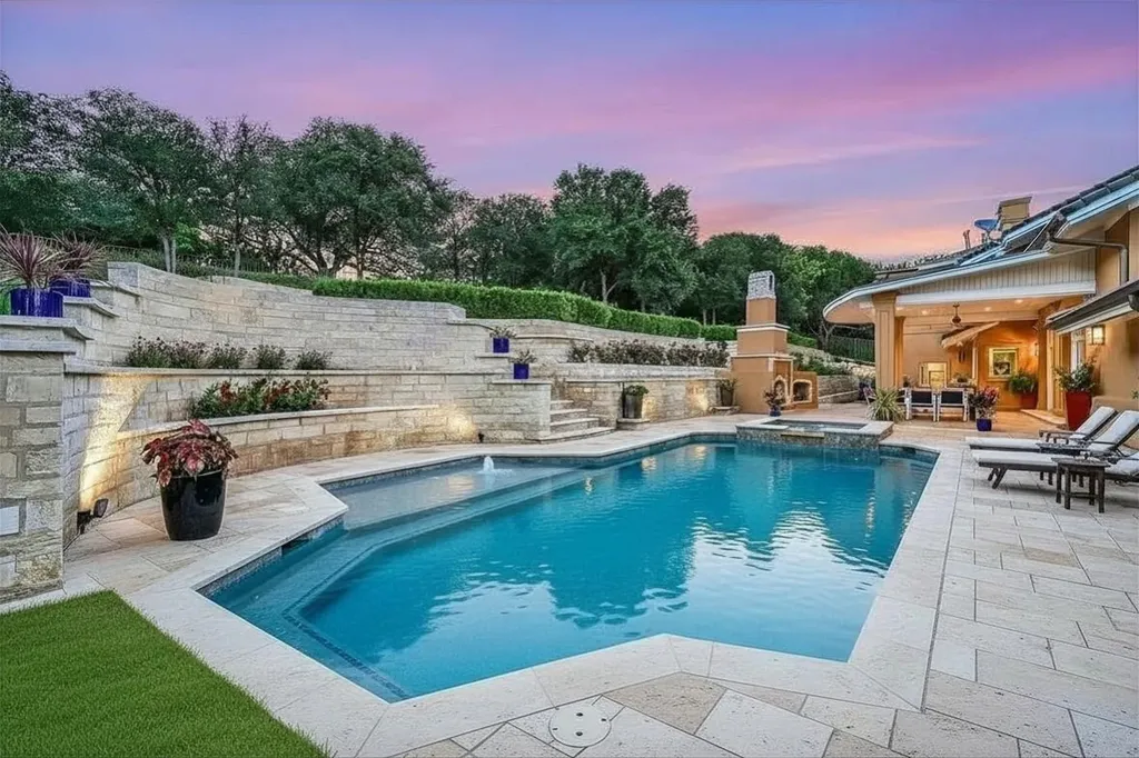206 Las Lomas Drive West Lake Hills TX 78746