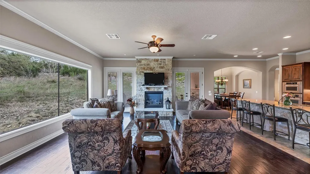 2171 Sierra Madre Canyon Lake TX 78133
