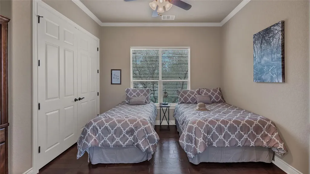 2171 Sierra Madre Canyon Lake TX 78133
