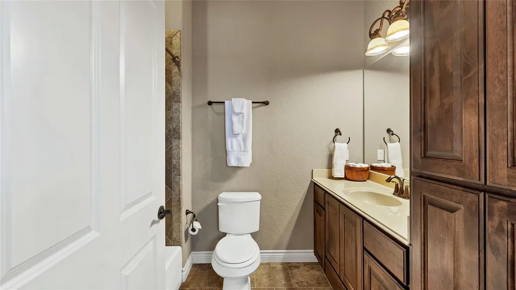 2171 Sierra Madre Canyon Lake TX 78133