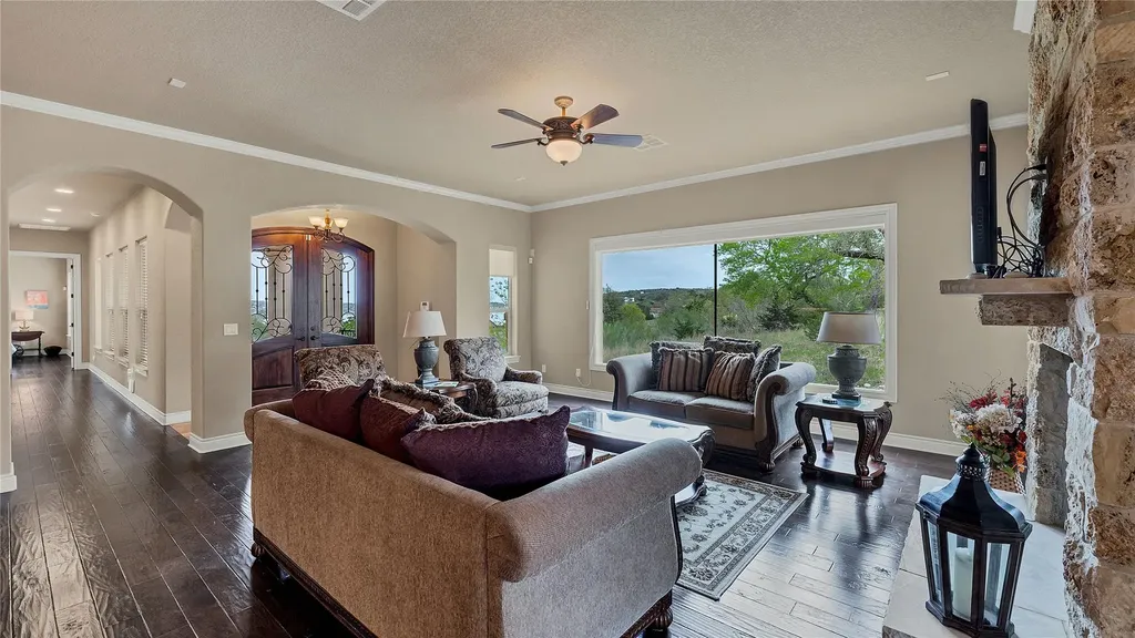 2171 Sierra Madre Canyon Lake TX 78133