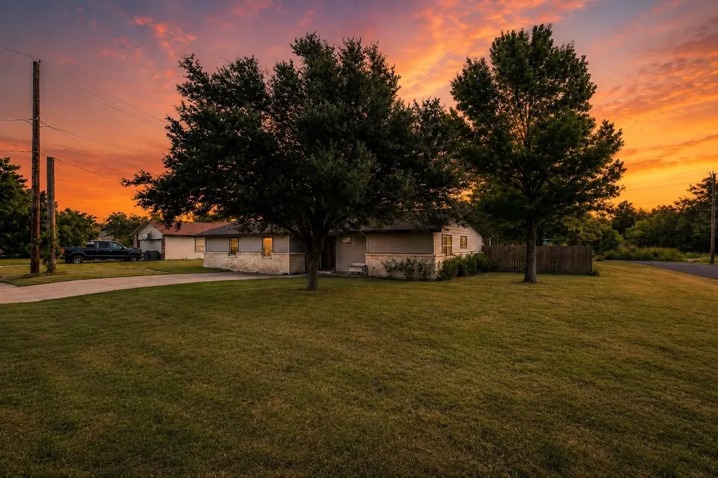 13311 Briar Hollow Drive Austin TX 78729