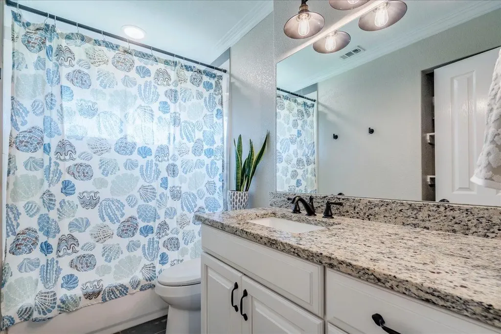 13311 Briar Hollow Drive Austin TX 78729