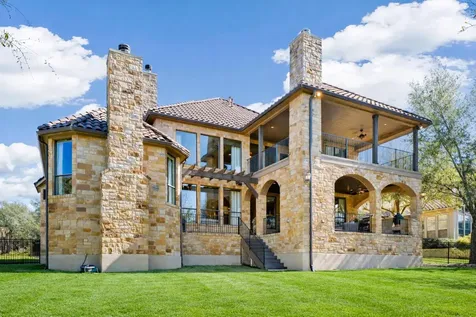 2104 University Club Drive Austin TX 78732