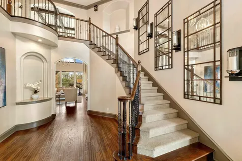 2104 University Club Drive Austin TX 78732