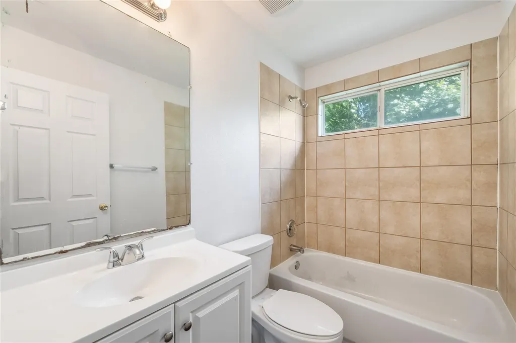 1149 Garland Avenue Austin TX 78721