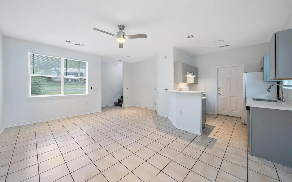 1149 Garland Avenue Austin TX 78721