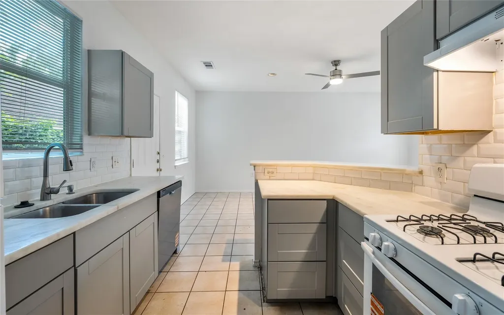 1149 Garland Avenue Austin TX 78721