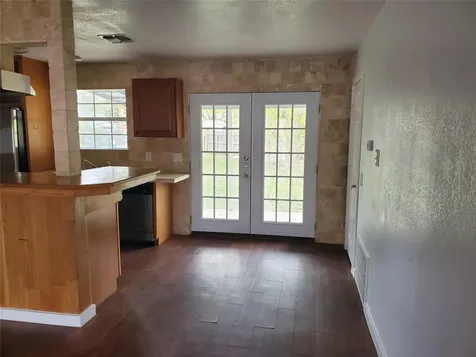 807 Fernwood Cove Round Rock TX 78664