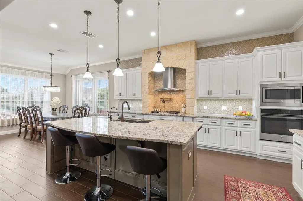 4365 Caldwell Palm Circle Round Rock TX 78665