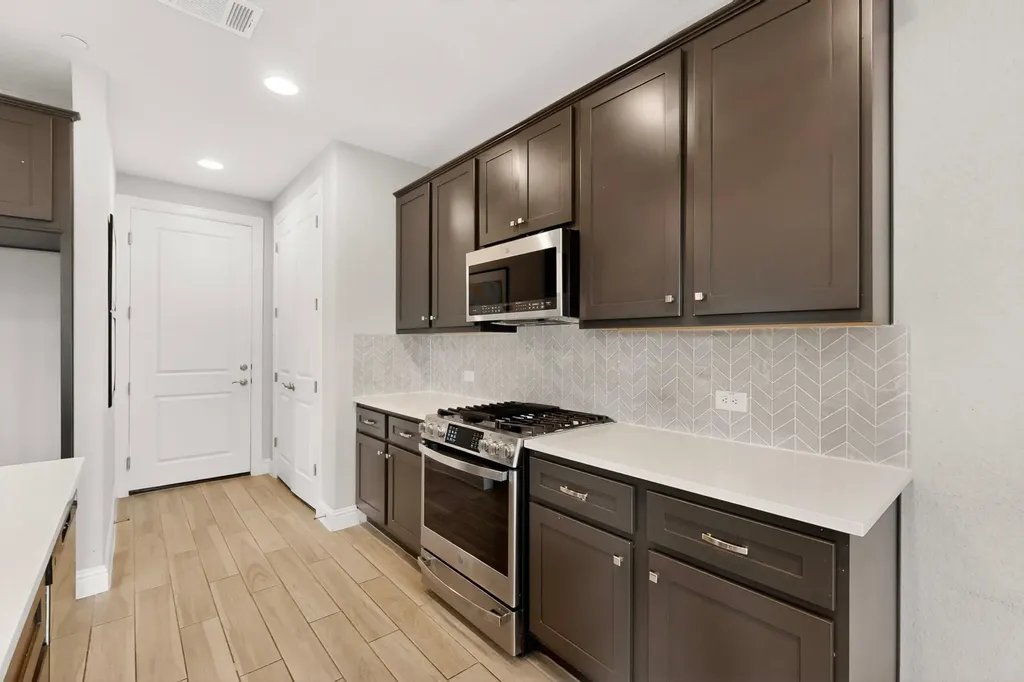 2605 Sam Bass Road Round Rock TX 78681
