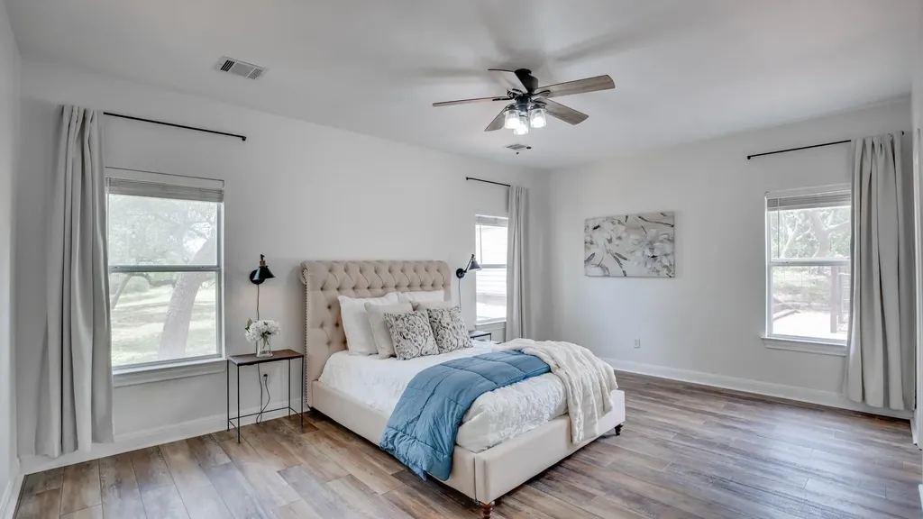 2016 Hidden Hills Drive Dripping Springs TX 78620