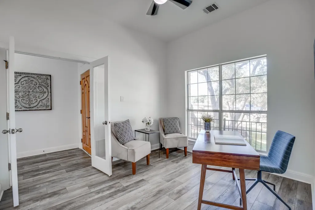 2016 Hidden Hills Drive Dripping Springs TX 78620