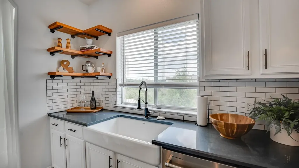 2016 Hidden Hills Drive Dripping Springs TX 78620