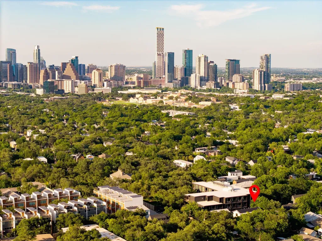 2309 S 4th Street Austin TX 78704