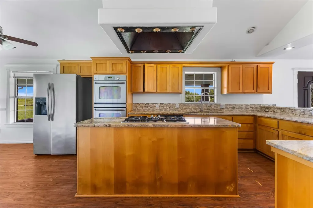 12212 Ballerstedt Road Elgin TX 78621