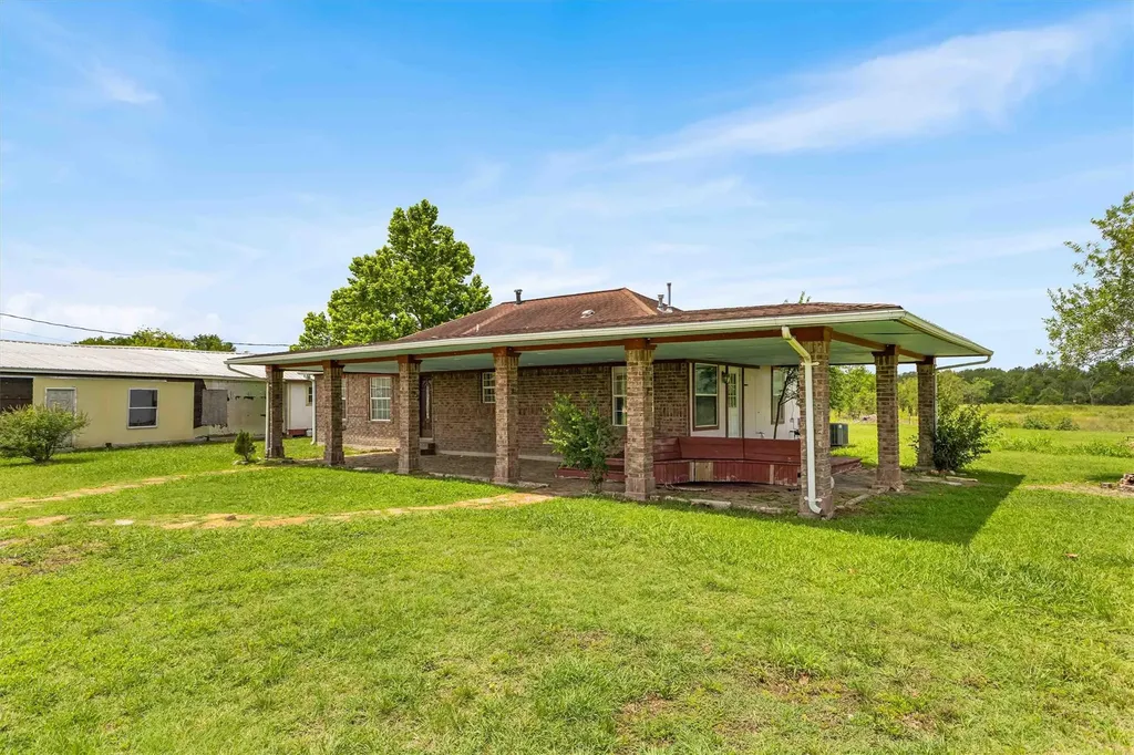 12212 Ballerstedt Road Elgin TX 78621
