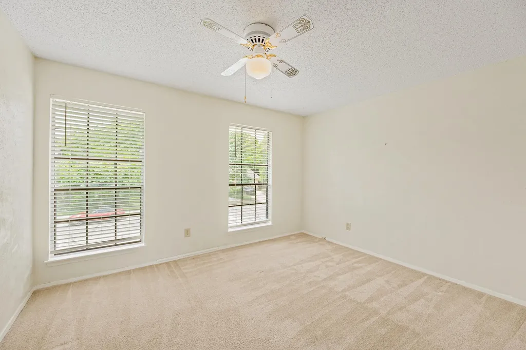 10804 Cobblestone Lane Austin TX 78750