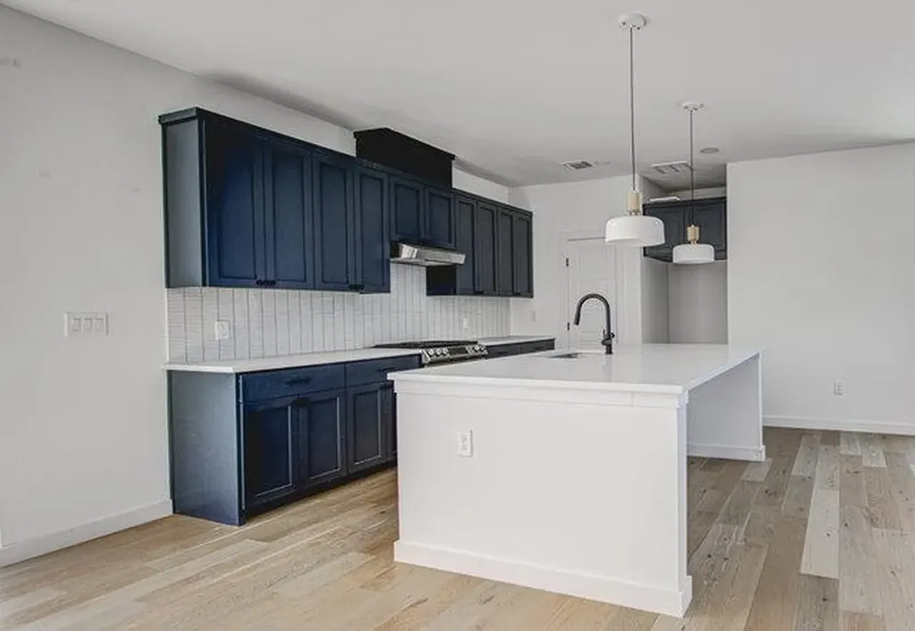 6203 Langham Street Austin TX 78741