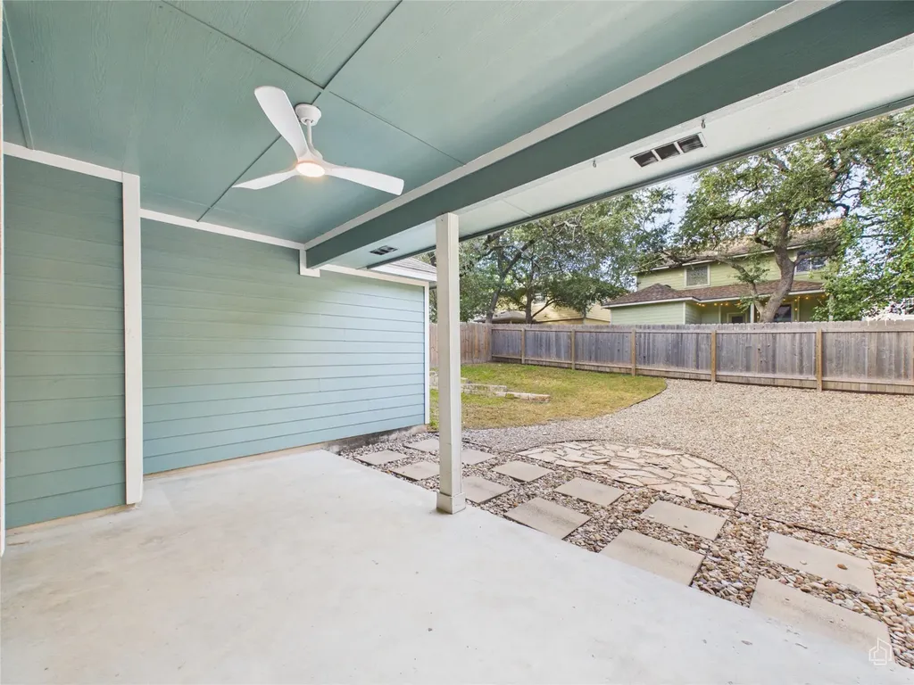 2511 Keepsake Drive Austin TX 78745