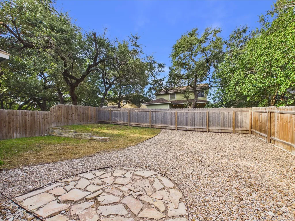 2511 Keepsake Drive Austin TX 78745