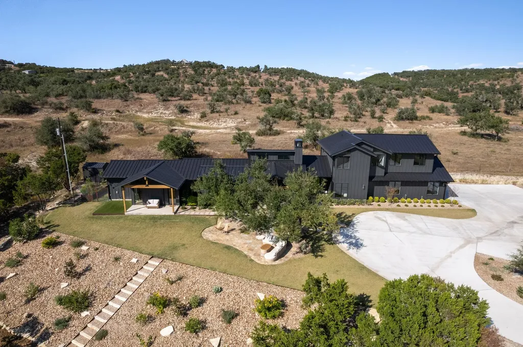 503 Happy Trail Dripping Springs TX 78620