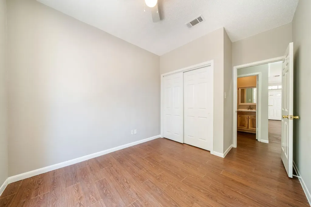 2300 Leon Street Austin TX 78705